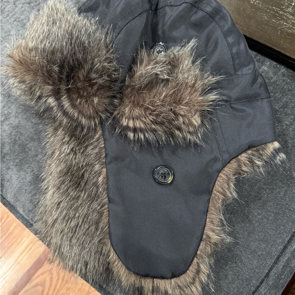 American Eagle Men’s fur lined winter hat